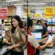 Ilustrasi cashback vs diskon untuk strategi promo UMKM